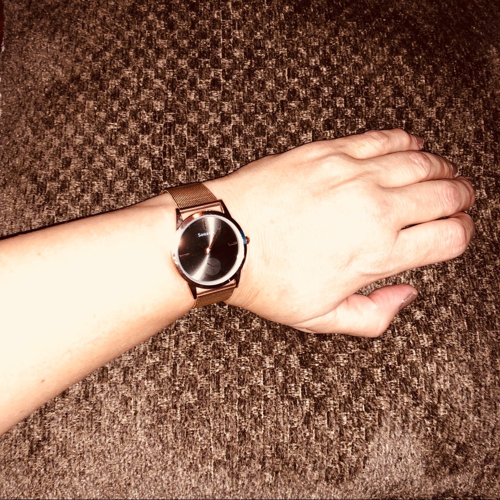 Rose Gold Stainless Steel Black Face Luxury Watch - Picture 7 of 8